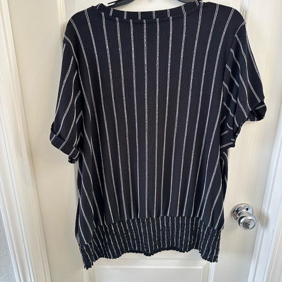 Lane Bryant top size 18/20 - Picture 3 of 4